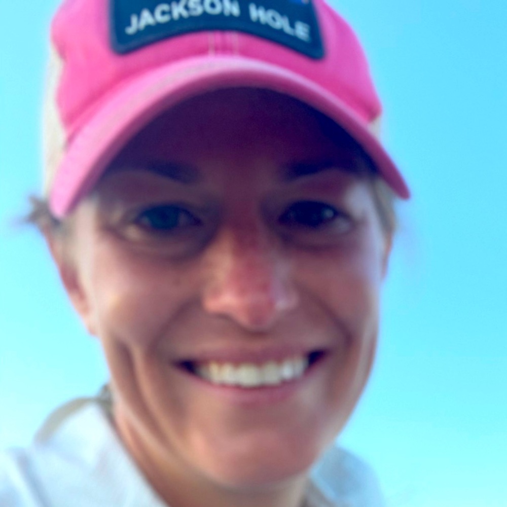 Meet your Posher, Beverly